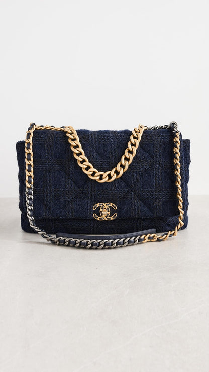 Chanel Women's Pre-Loved Maxi 19 Shoulder Bag, Tweed